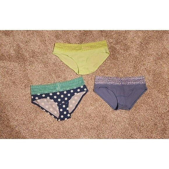 Vintage Victoria's Secret Underwear Lot - Picture 5 of 8